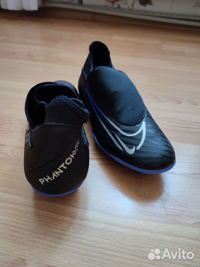 Бутсы nike phantom