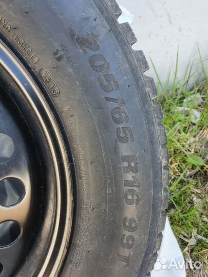 Резина Kumho 205 65 R16 с дисками от Хундай Creta