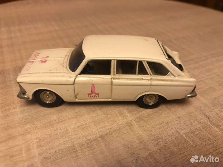 Москвич иж-1500-комби. Москва-80