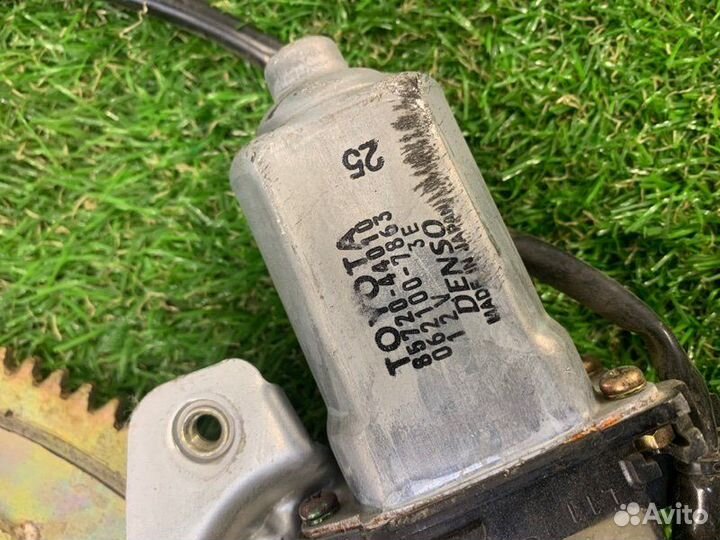 Стеклоподъемный механизм передний левый Toyota