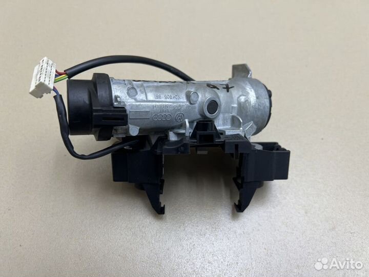 Замок зажигания Skoda Octavia A7