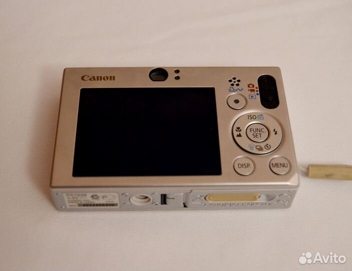 Компактный фотоаппарат canon ixus 70