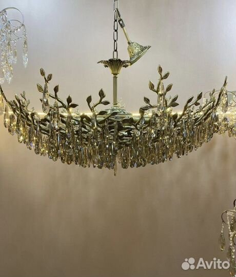 Люстры новые