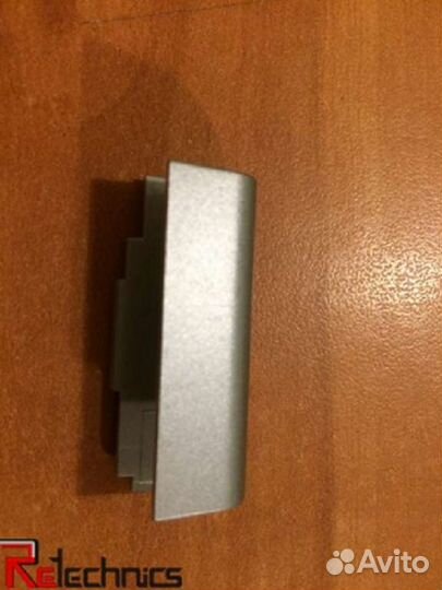 Крышка левой петли ноутбука RoverBook Voyager V55