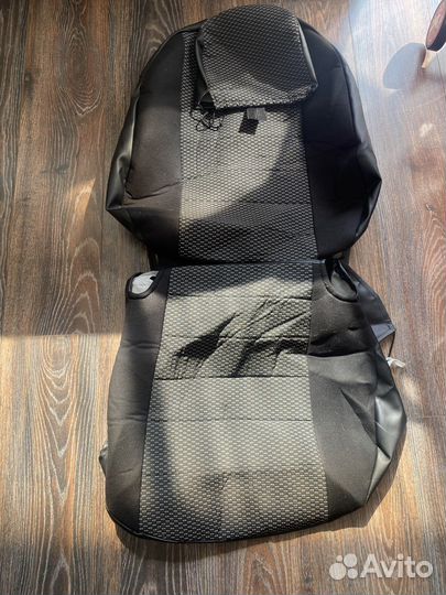 Продам чехлы на лада Х-рей, лада Веста