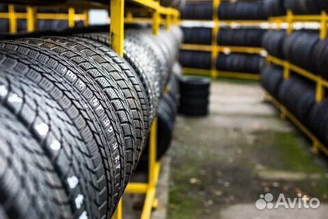 Bridgestone Blizzak Spike-02 SUV 235/65 R17