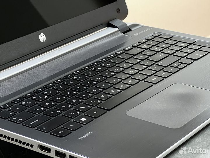 Мощный HP AMD A10-5745M/ 8OZU/ SSD/ R7 M260