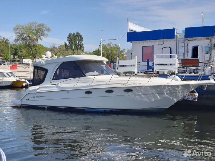 Аренда яхты, прогулки на яхте, круизном катере