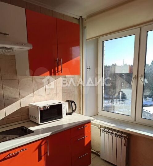 2-к. квартира, 54 м², 8/14 эт.
