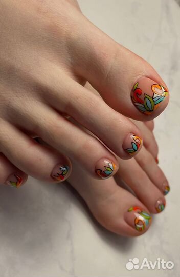 Педикюр с покрытием гель-лак