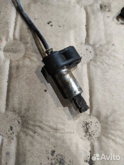 Датчик abs передний правый Bmw 3-Series E36