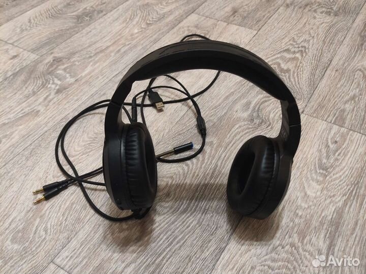 Игровые наушники с микрофоном