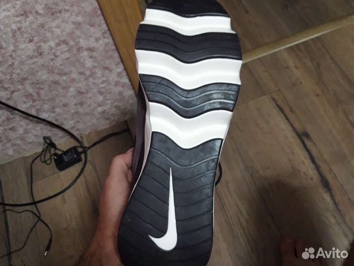 Кроссовки мужские 44 размер новые