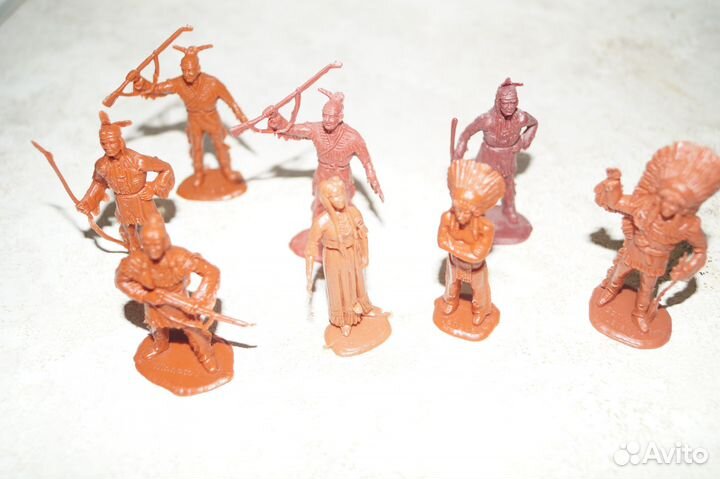 Солдатики индейцы Domplast (фрг)