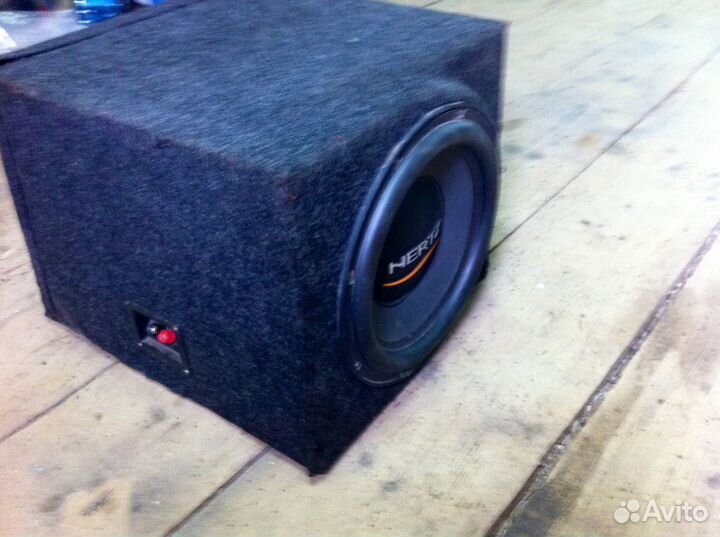 Subwoofer hertz HX300