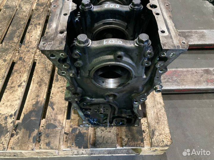 Блок цилиндров volvo FM9