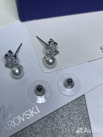 Swarovski серьги пусеты с жемчугом Pearl