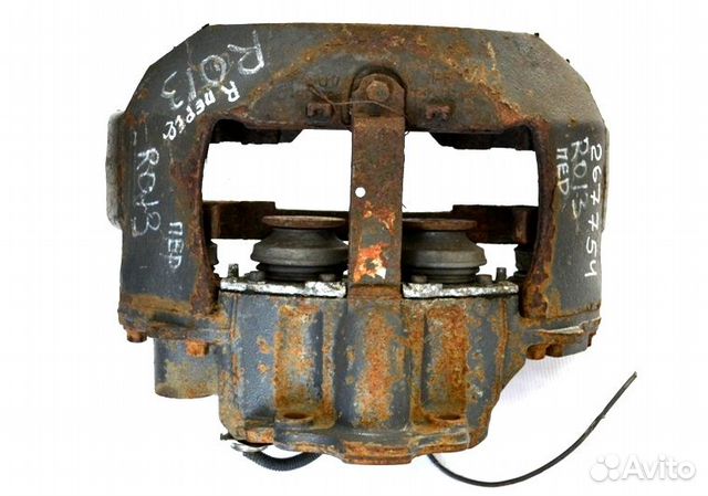 Суппорт переднего моста, левый renault trucks Prem