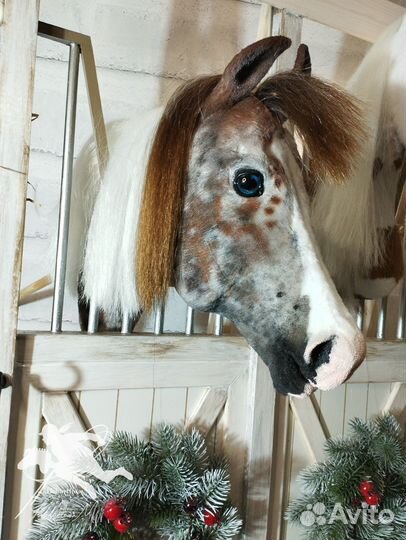 Хоббихорс реалистик с Красной амуницией