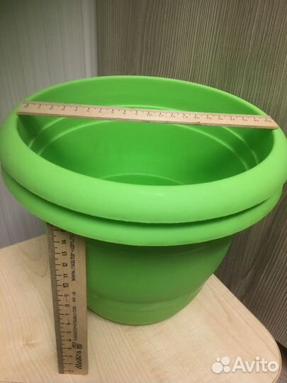 Кашпо для цветов пластик