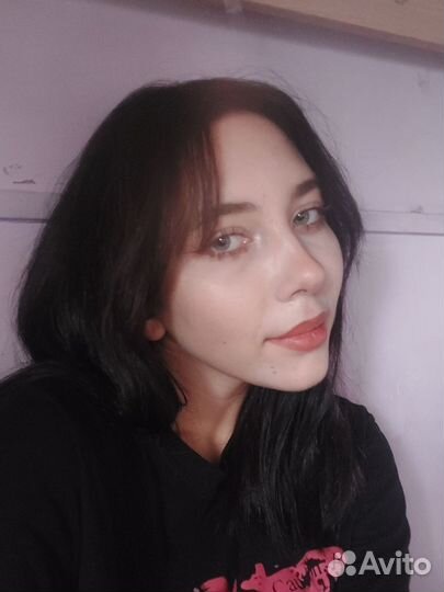 Официант, кассир, бармен, консультант