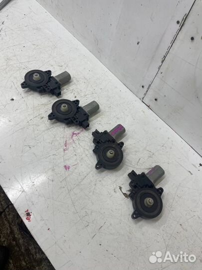 Моторчик стеклоподъемника Mazda 6 GH