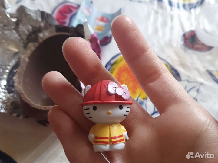 Фигурка Hello Kitty