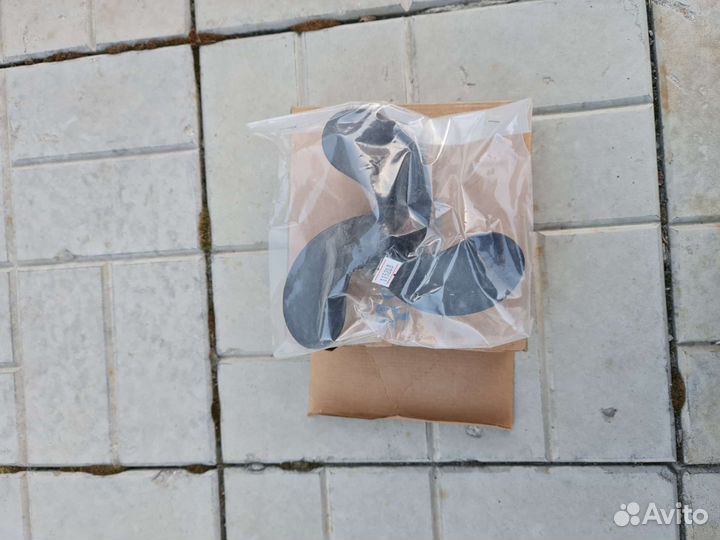 Винт гребной OMC