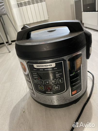 Мультиварка Redmond RMC-M291 серебристый