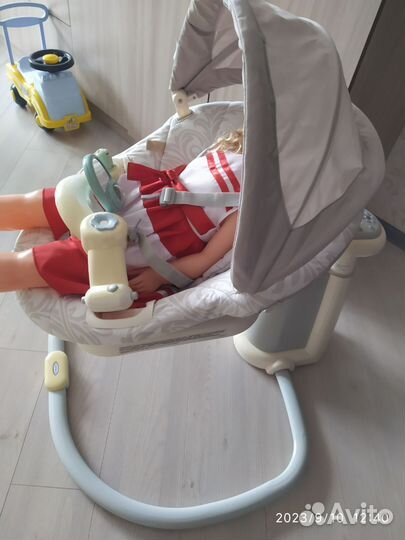 Детские электронные качели graco