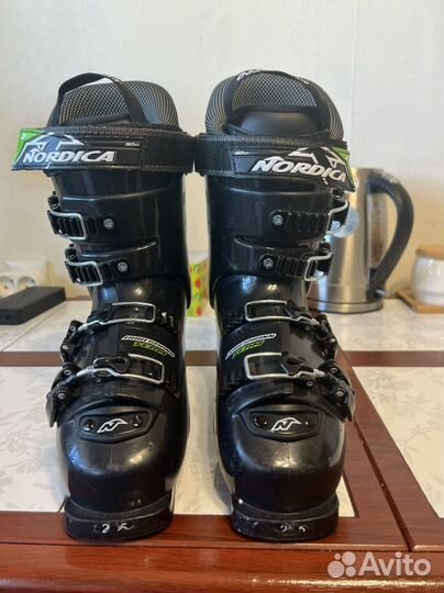 Горнолыжные ботинки Nordica