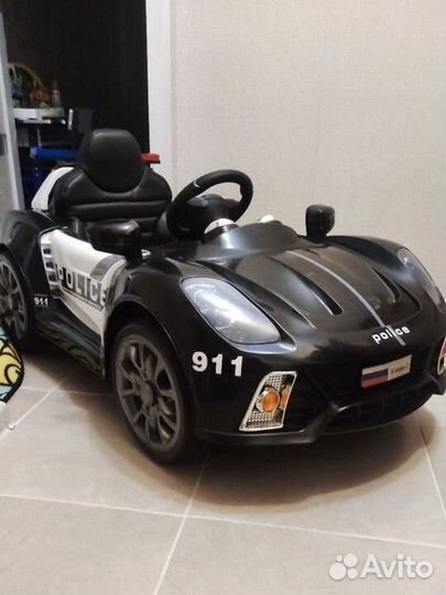 Детский электромобиль