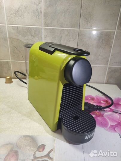 Кофеварка капсульная nespresso DeLonghi