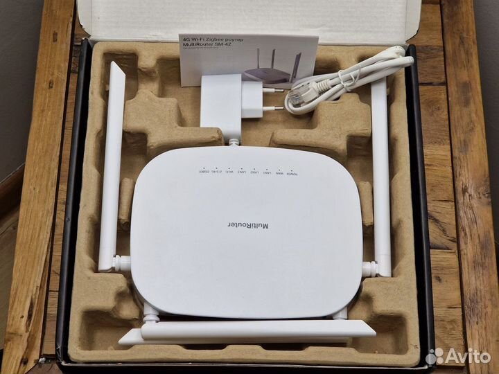 Wi-Fi роутер MultiRouter SM-4Z