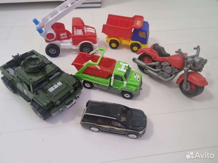 Детские машинки игрушки пакетом