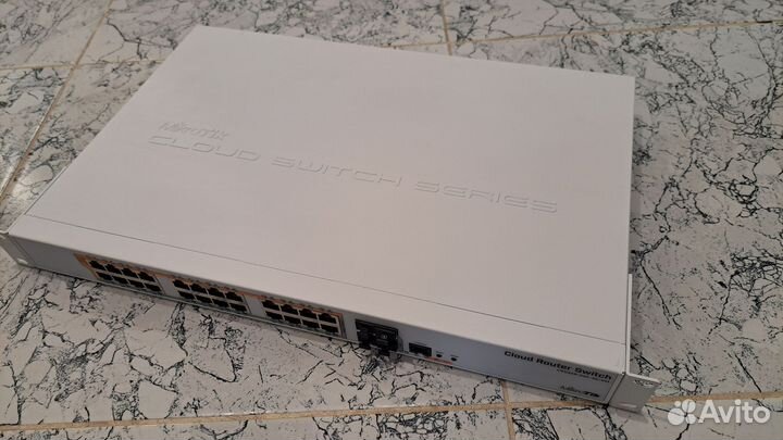 Коммутатор POE switch mikrotik CRS328-24P-4S+RM