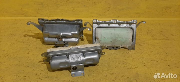 Подушка безопасности в торпеду Ford Focus 2