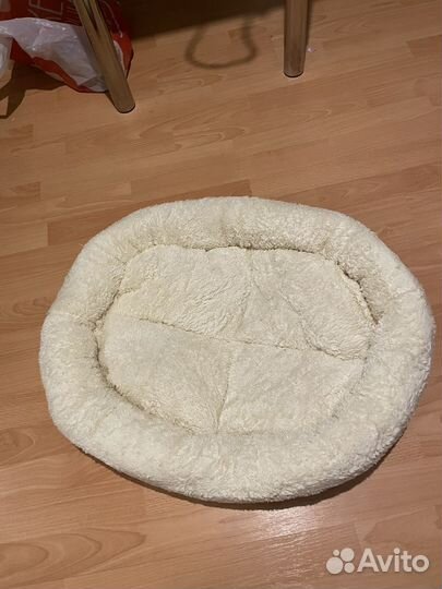 Лежанка для собак и кошек