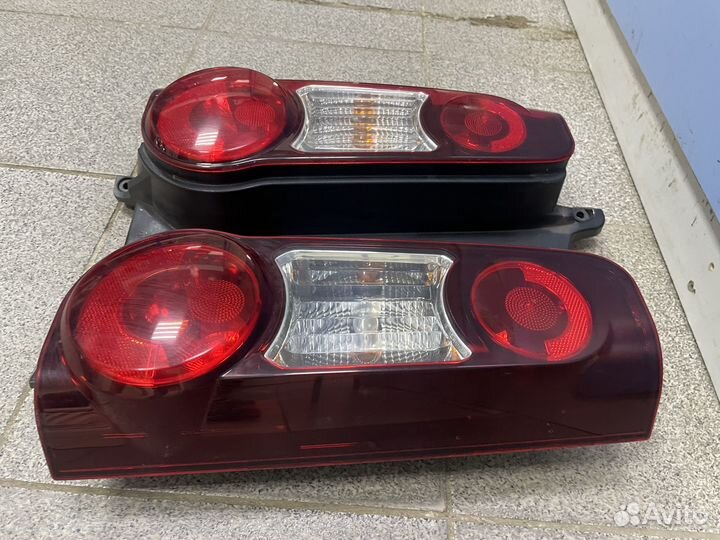 Citroen berlingo b9 фонарь правый и левый