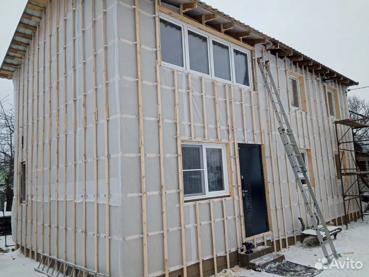 Бригада строителей