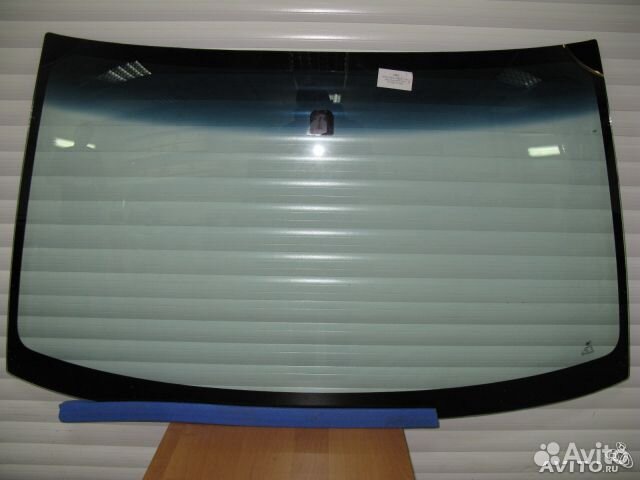 Лобовое стекло Mitsubishi Outlander 1