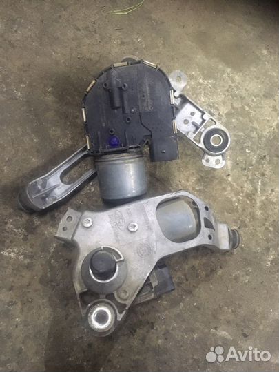 Ford Focus 3 мотор стеклоочистителя лобового стекл