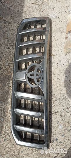 Решетка радиатора prado 120