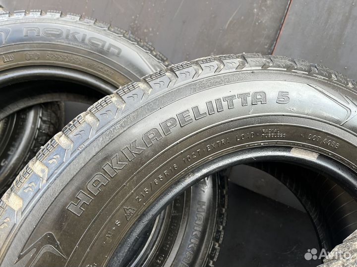Nokian Tyres Hakkapeliitta 5 215/65 R16