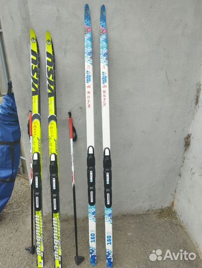 Лыжи беговые 150 см и 160 см
