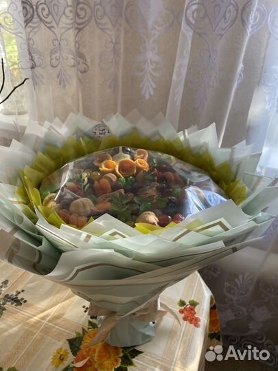 Съедобные букеты из сухофруктов