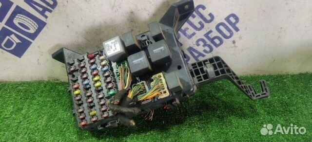 Блок предохранителей Ford Mondeo 3 седан 1.8 2005