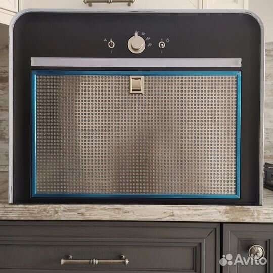Вытяжка для кухни 60 см новая