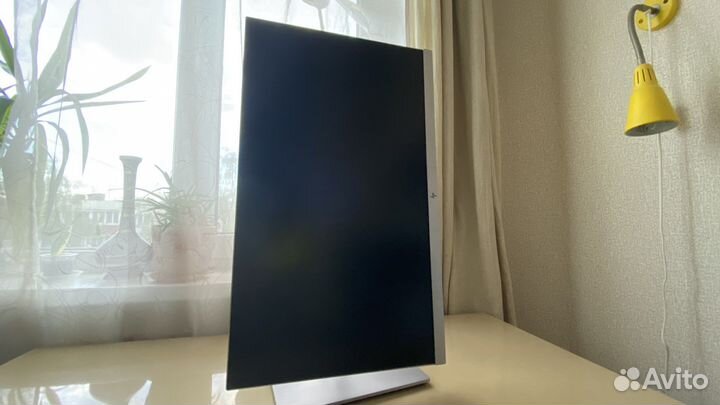 Монитор HP EliteDisplay E243