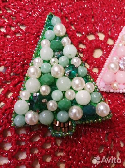 Брошь ëлка ручной работы новая